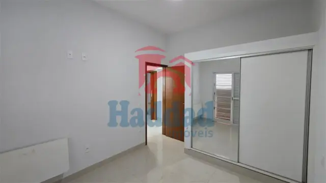 COND. FECHADO – LOCALIZAÇÃO PRIVILIGIADA / HADDAD IMÓVEIS 18 3211-7666 Ref: 15676 - 001 (18)